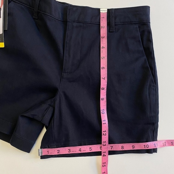 Banana Republic Ladies' Chino Shorts, Black, Size 6, NWT - Picture 14 of 16